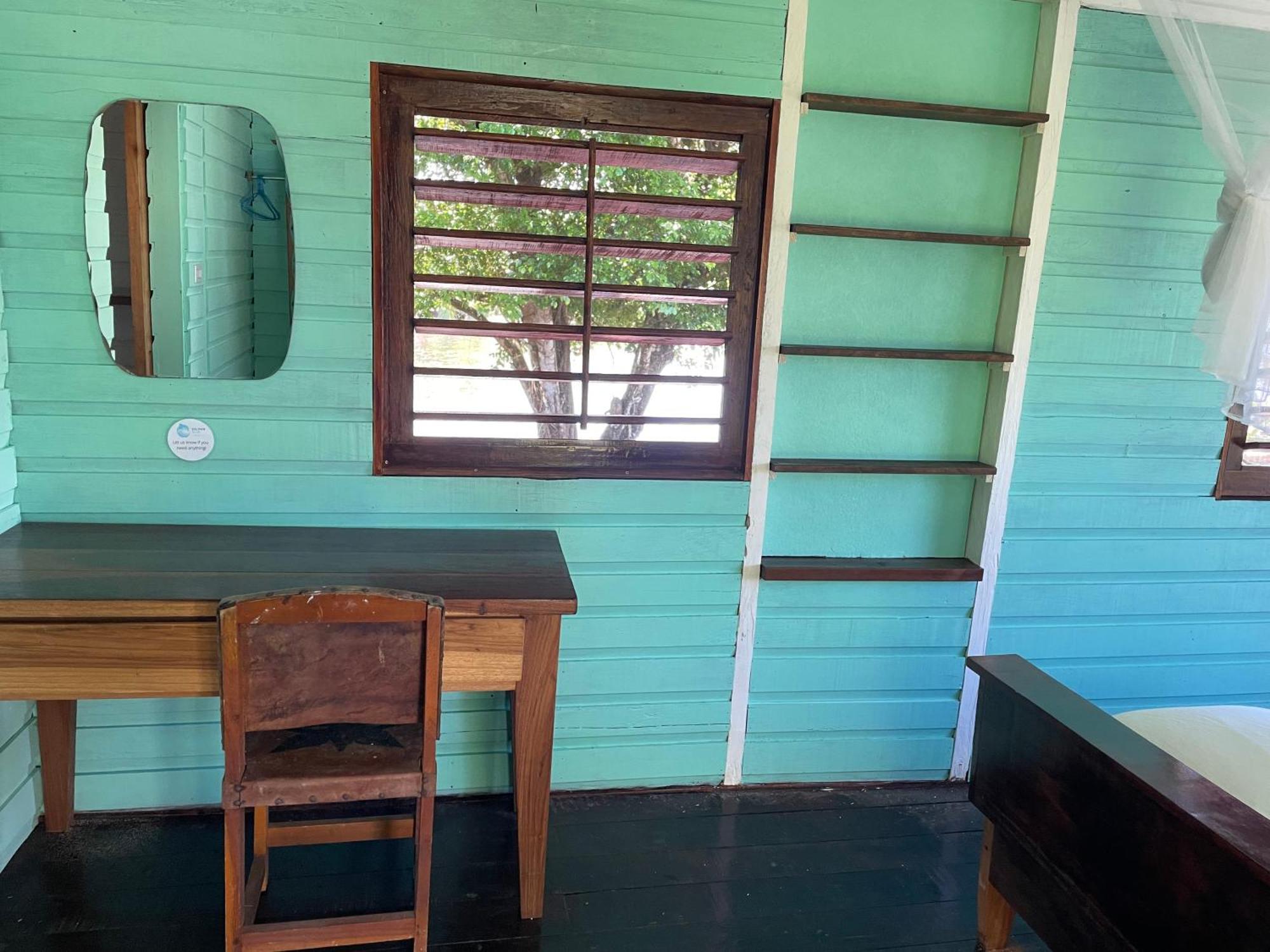 Dolphin Blue Paradise Bocas Town Exterior foto