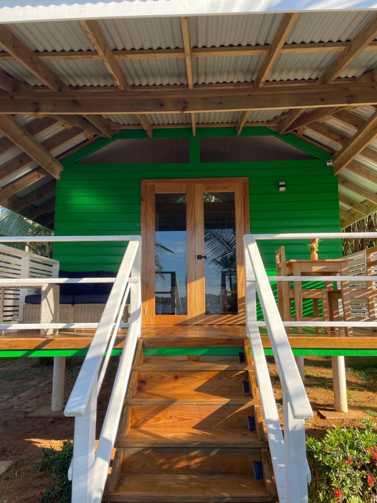 Dolphin Blue Paradise Bocas Town Exterior foto